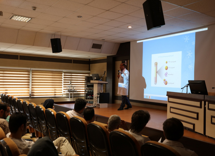 برگزاری کلاس پیشگیری و ارتقای سلامت برای کارکنان بیمارستان قلب شهید رجایی توسط دکتر اکبر نیک پژوه